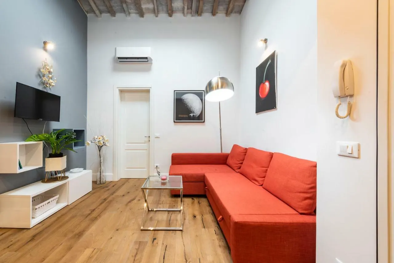 58 Via Guelfa Apartment Florence