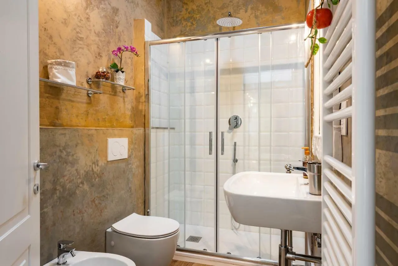 58 Via Guelfa Apartment Florence
